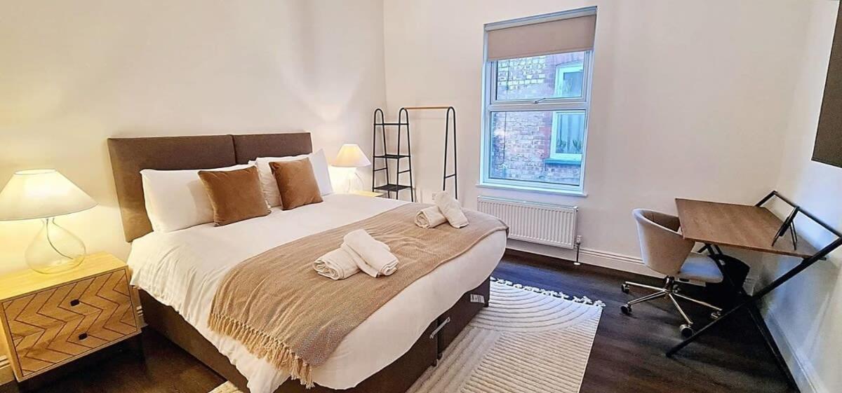 Дом отдыха Stunning Luxury Spacious - 5 Bedrooms - Rest & Recharge In *